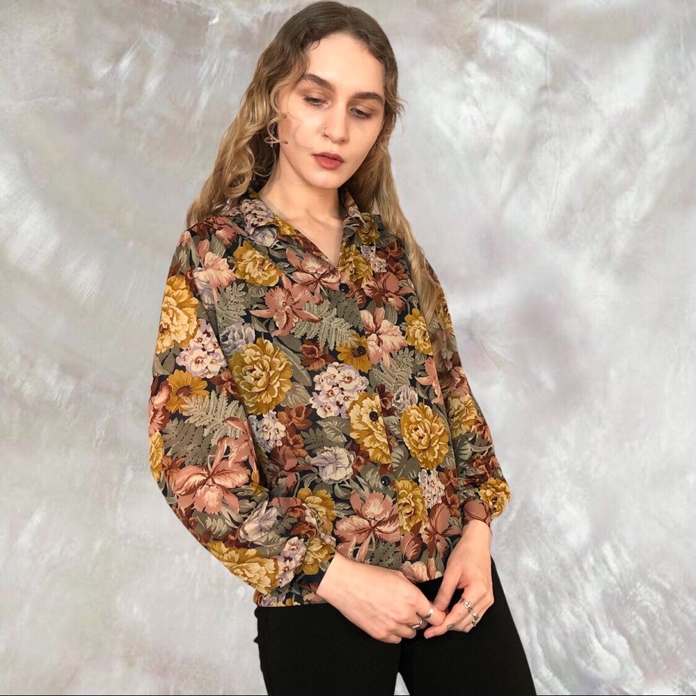 Vintage 70s Polyester Floral Button Up Blouse